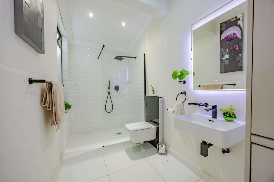 3 Bedroom Property for Sale in Woodstock Western Cape
